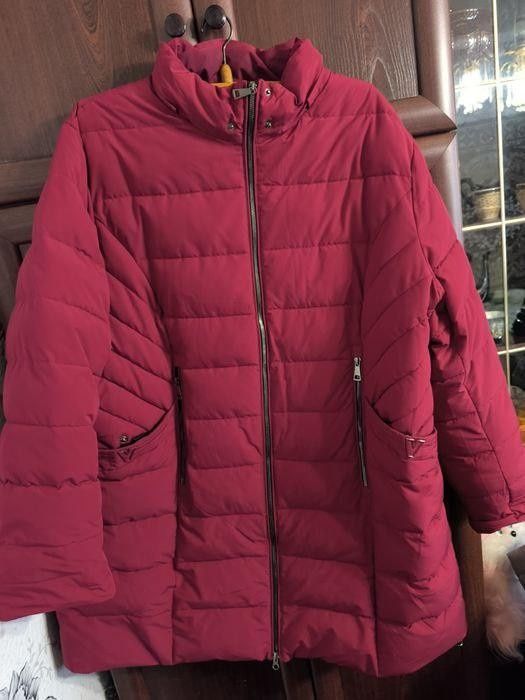 Зимова куртка 70 розмір, колір бордо,б/у 1550