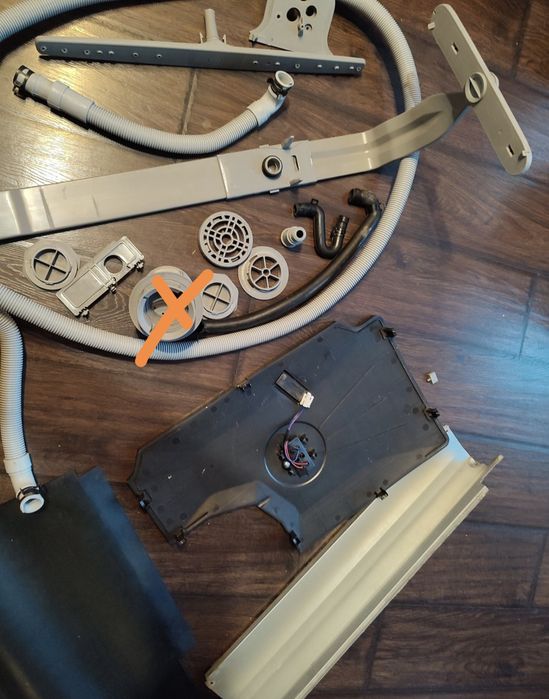 Sprzedam części do zmywarki Samsung dw-bg570b