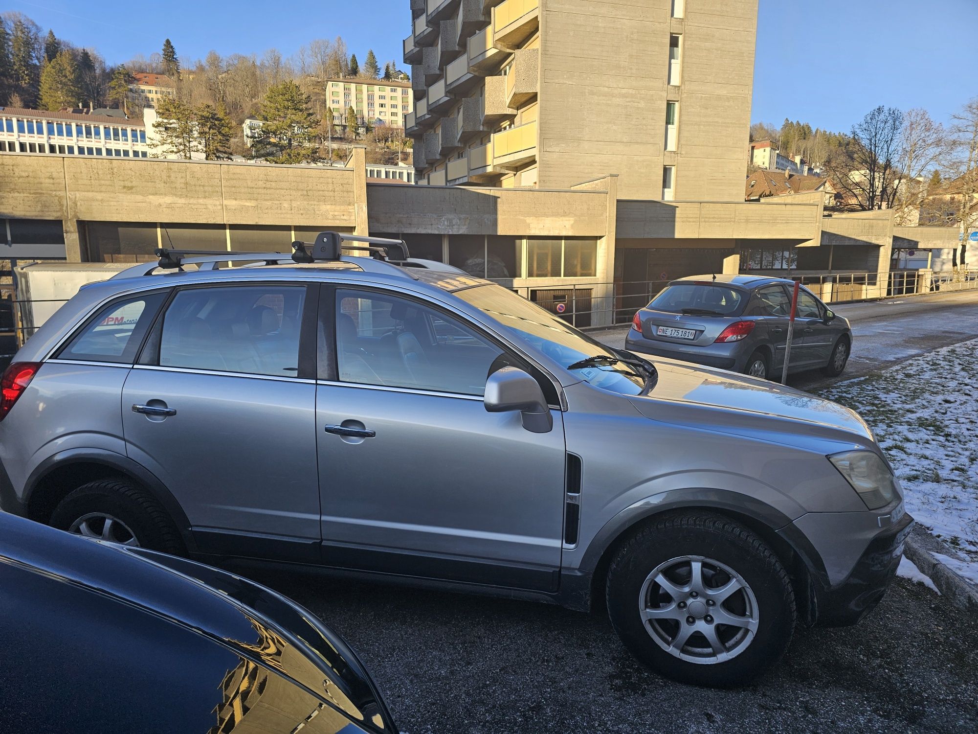 Opel Antara 3.2 l, 2007 г.
В хорошем состоянии.