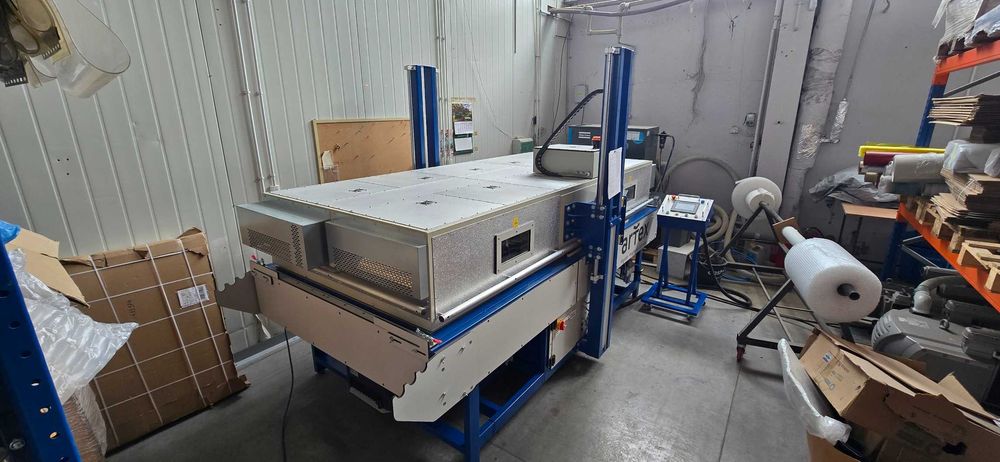 Prasa do foliowania frontów, termoformierka wielkoformatowa ARTEX