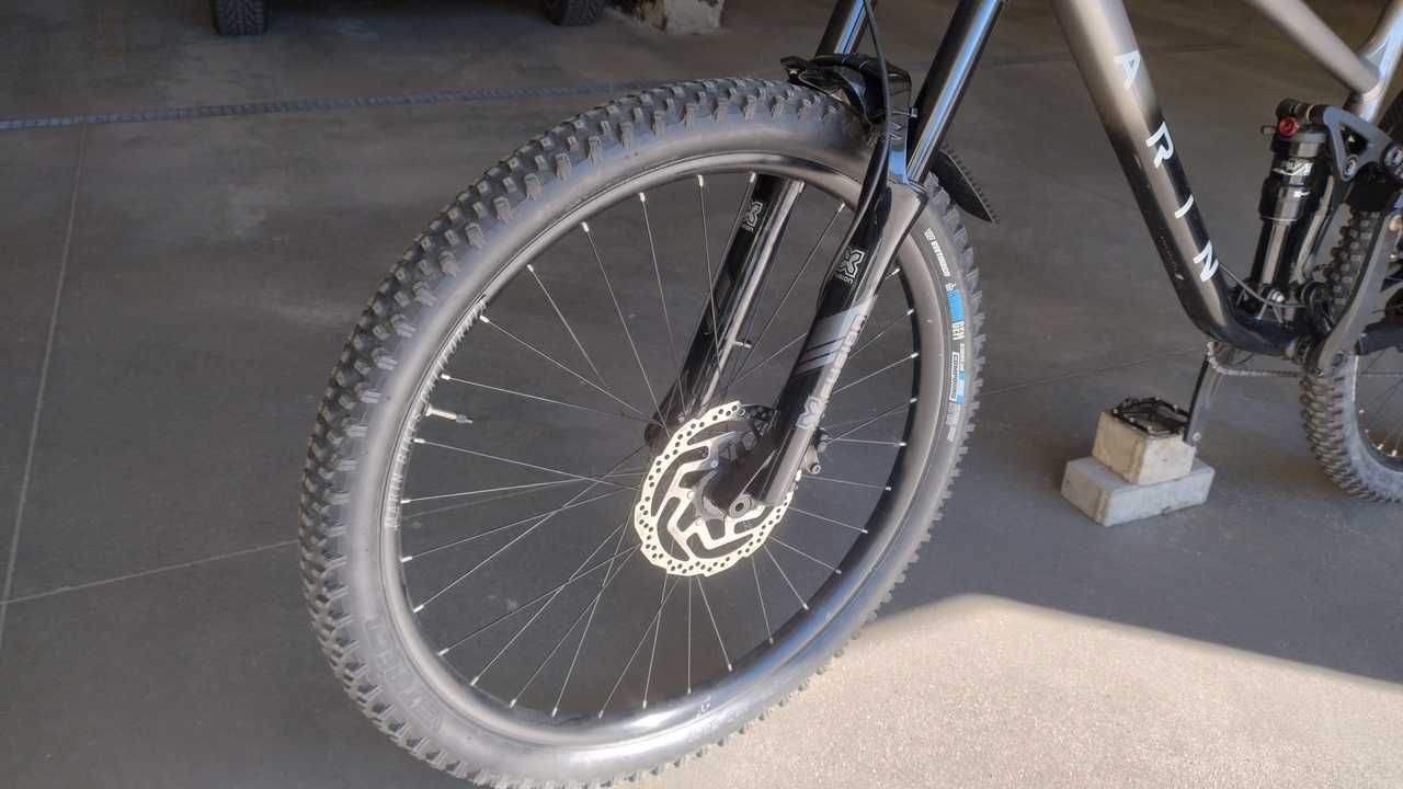 Marin Rift Zone [ 2024 ; rozm. XL ]