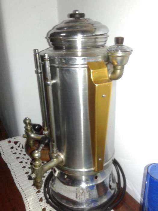 Maquina para cafe de saco com cuba em esmalte