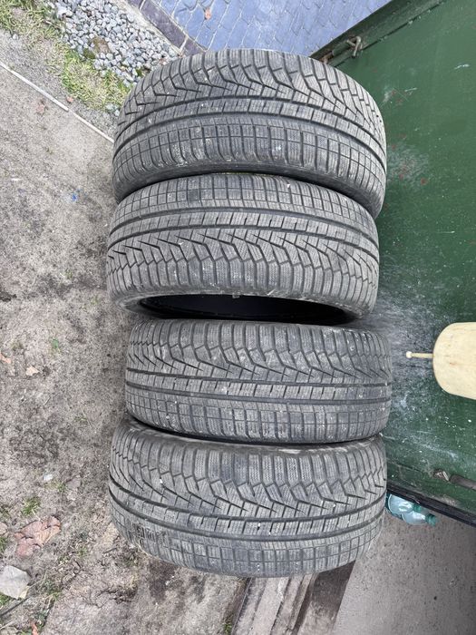 Hankook Winter I*Cept Evo2 W320 225/45 R18   2020 рік