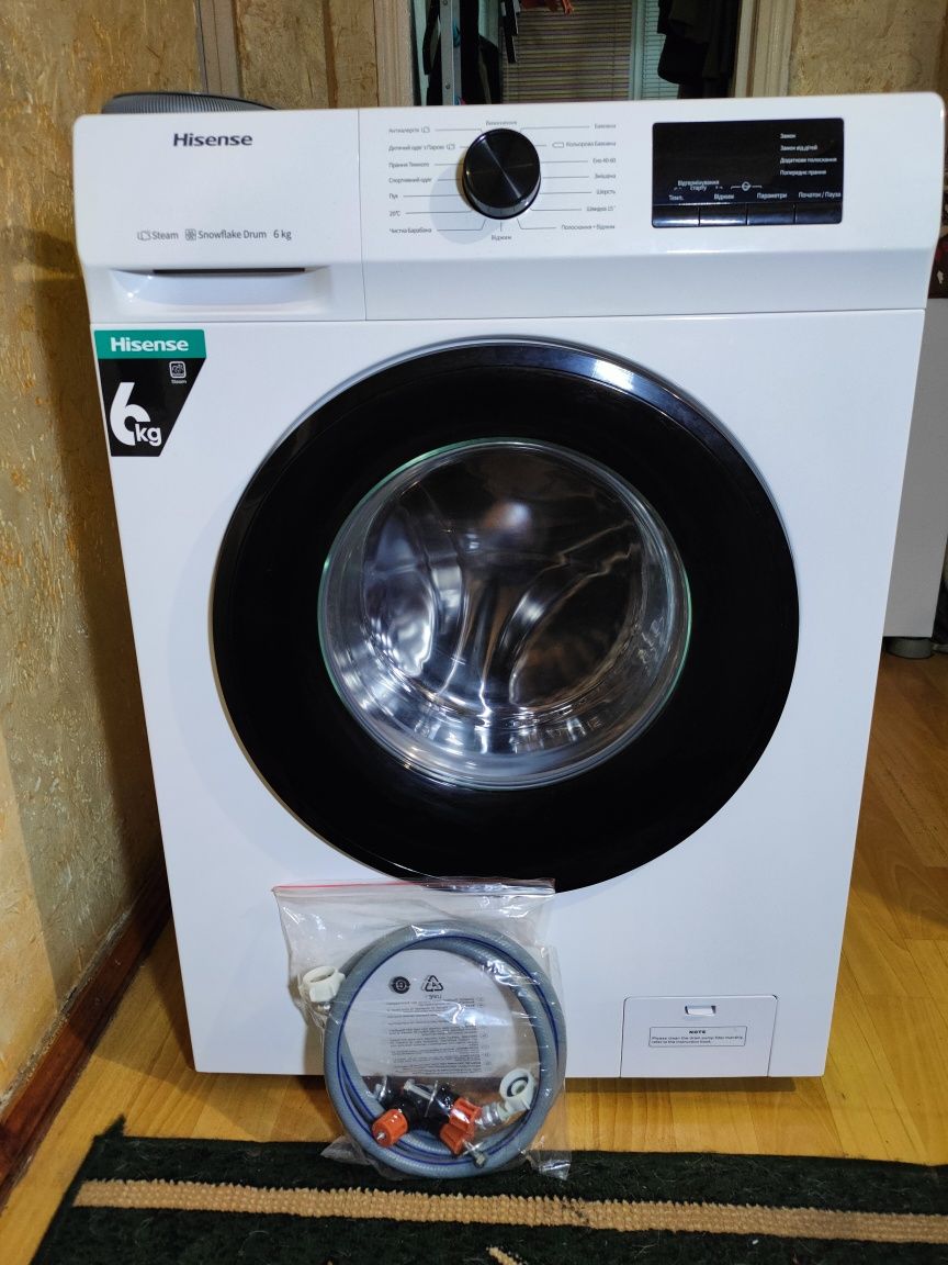 Продам пральну машинку Hisense WFVB6010EM
