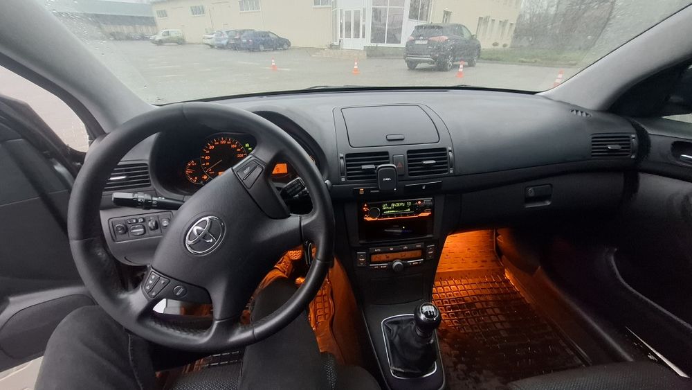 Продам Toyota Avensis 2007