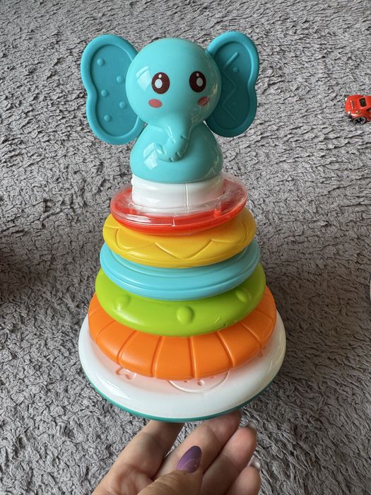 Музична пірамідка- неваляшка