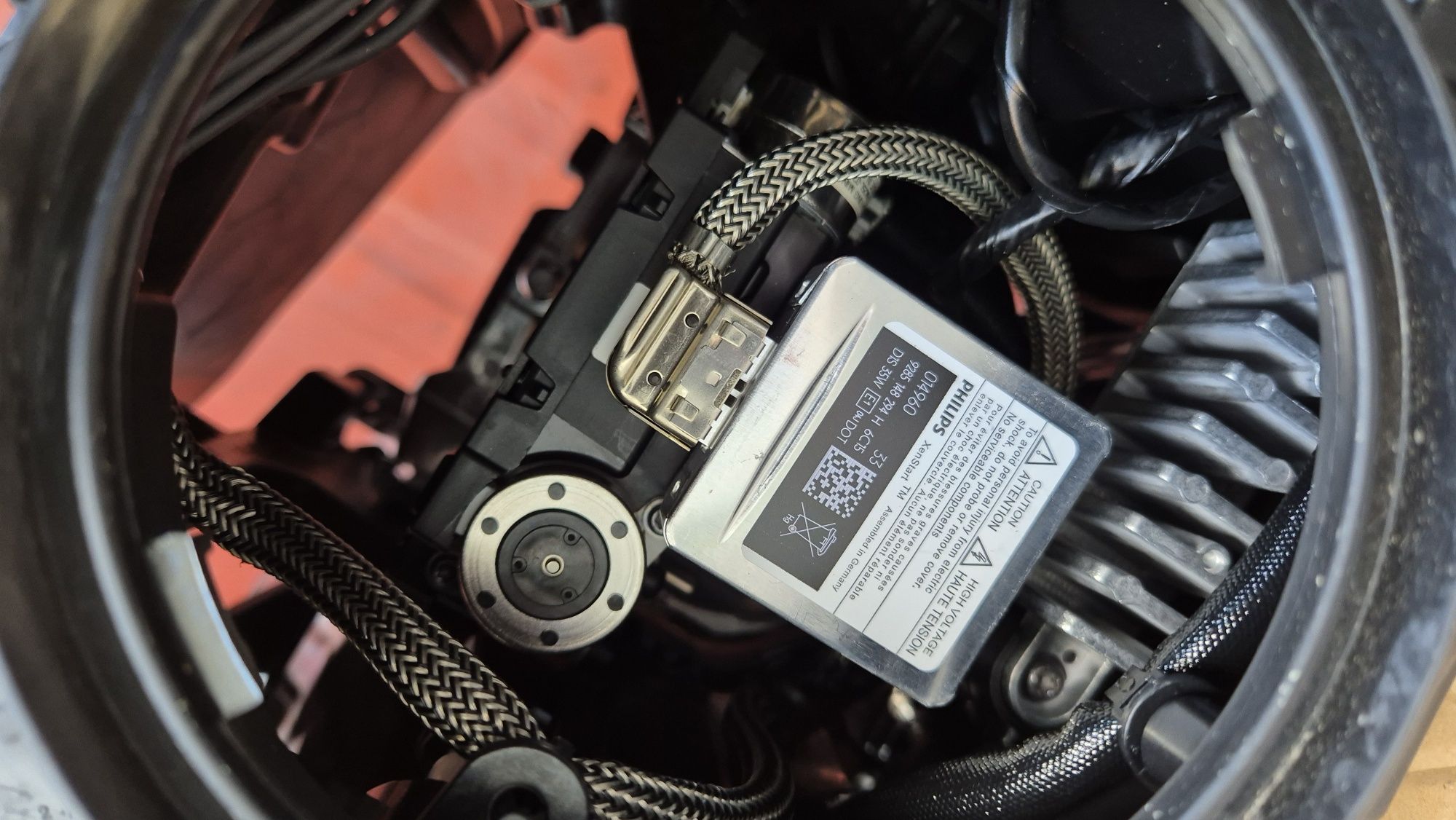 Lampa przednia Prawa BMW X3 F25 lift bi xenon skrętny
