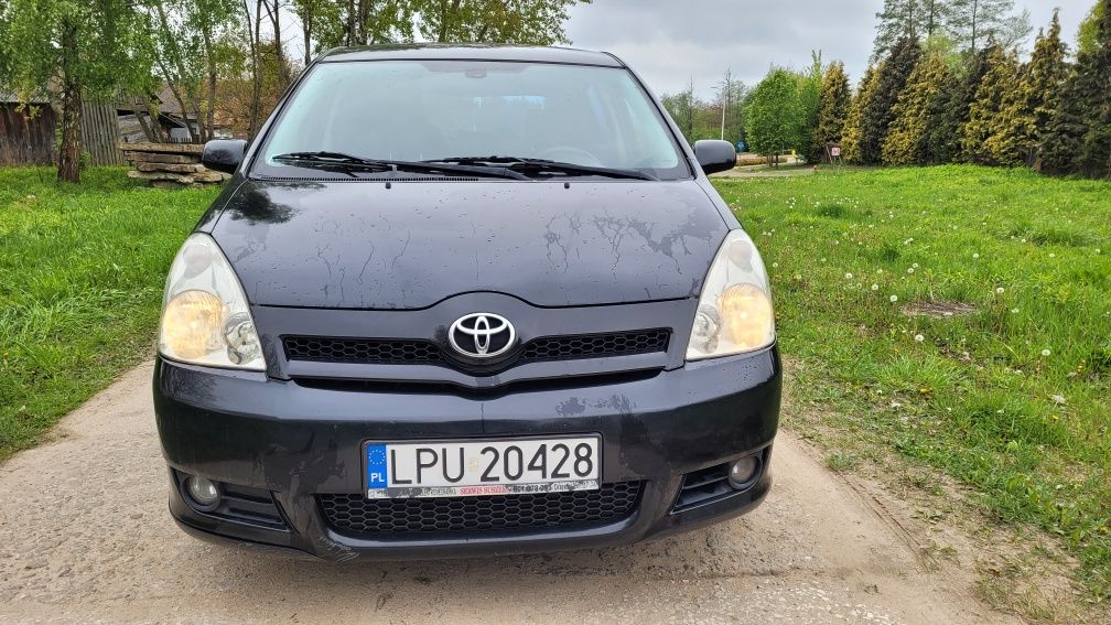 Toyota corolla verso 2.0 d4d 116km