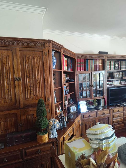 Armário de sala de jantar vintage