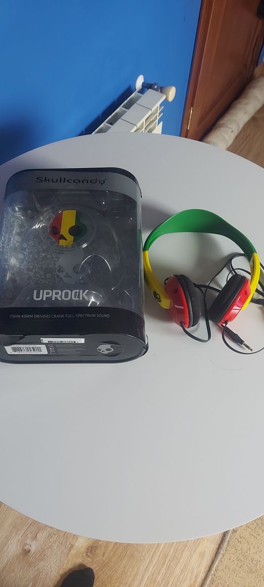 Sprzedam słuchawki skullcandy uprock