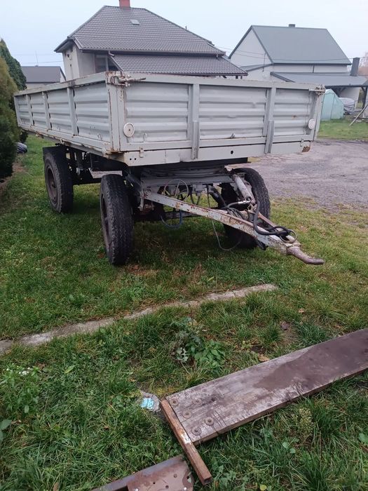 D732  Przyczepa rolnicza Autosan D-732 (2 sztuki)