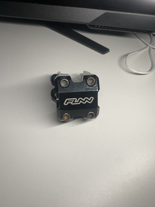 Продам винос комбінований під 2-х коронку FUN