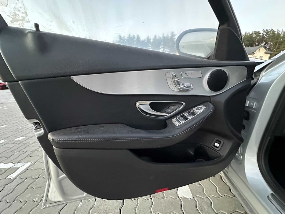 Mercedes-Benz C300 W205 2019