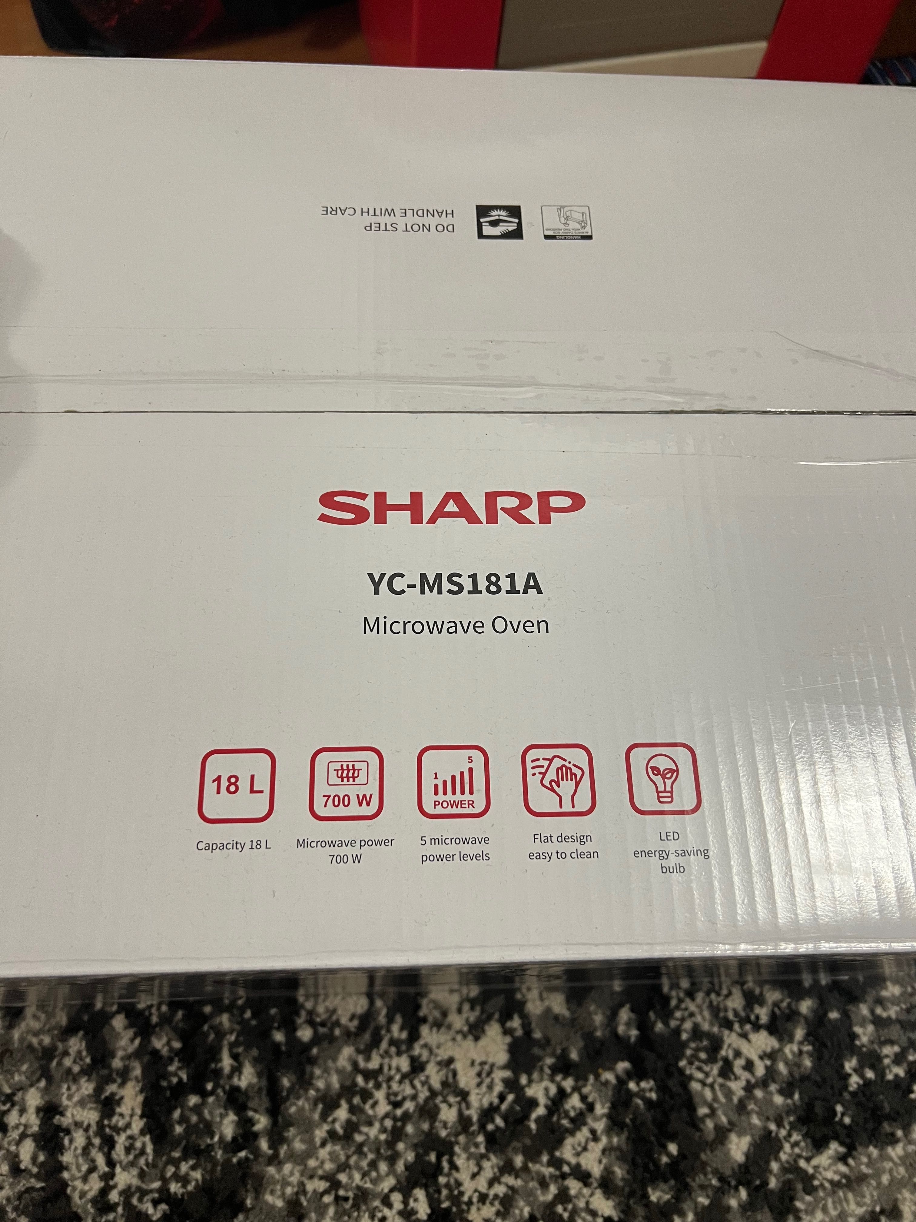 Мікрохвильова піч Sharp