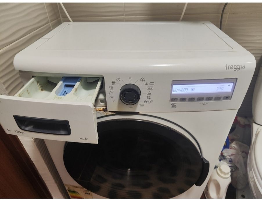 Пральна машина 6 кг freggia