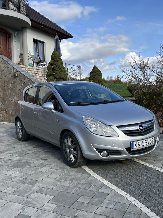 Opel Corsa D 2008 1.3 CDTI 96 KM – zadbana, w pełni sprawna
