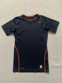 Koszulka Nike dri-fit 152-158/ 12-13 lat czarna