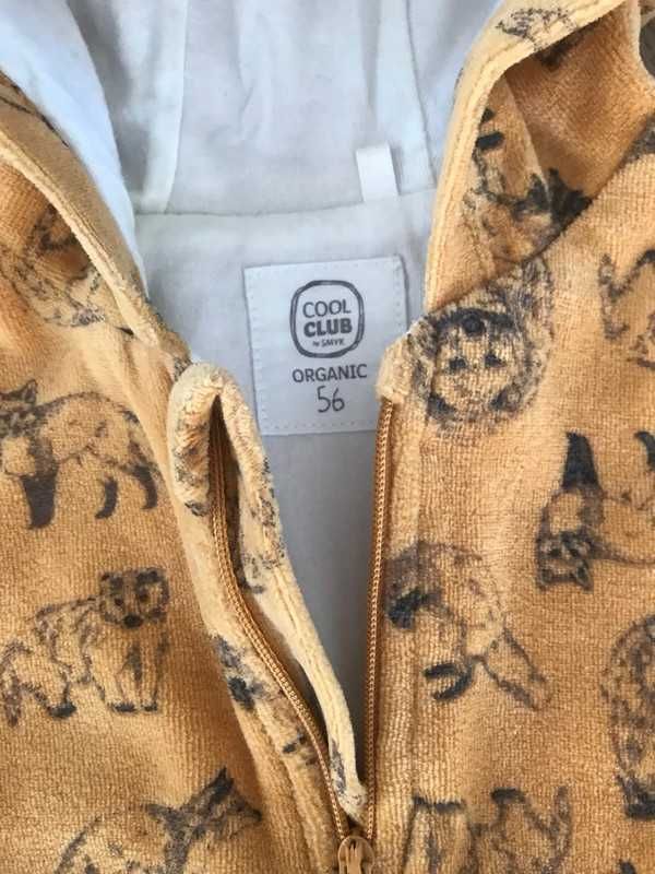 pajacyk welurowy niemowlęcy z kapturkiem r.56