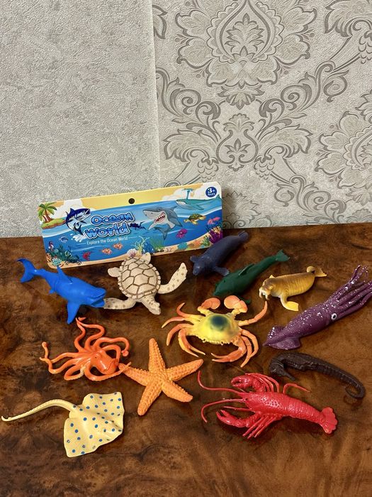 Набір морьких тварин . Фігурки жителів моря та океану