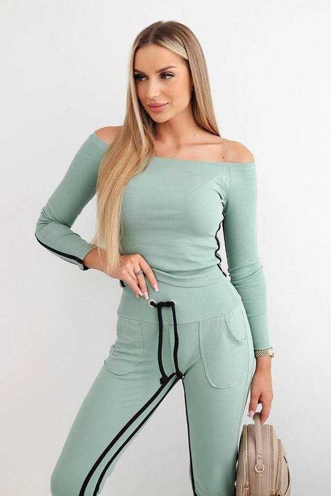 Komplet spodnie z bluzka