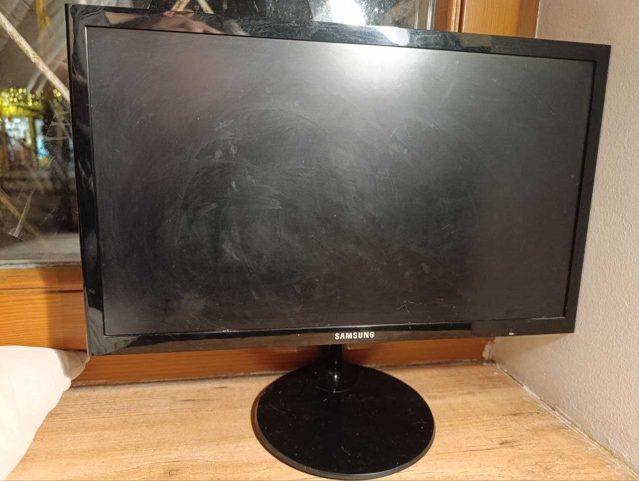 Продам Монітор Samsung 19" б/у у робочому стані
