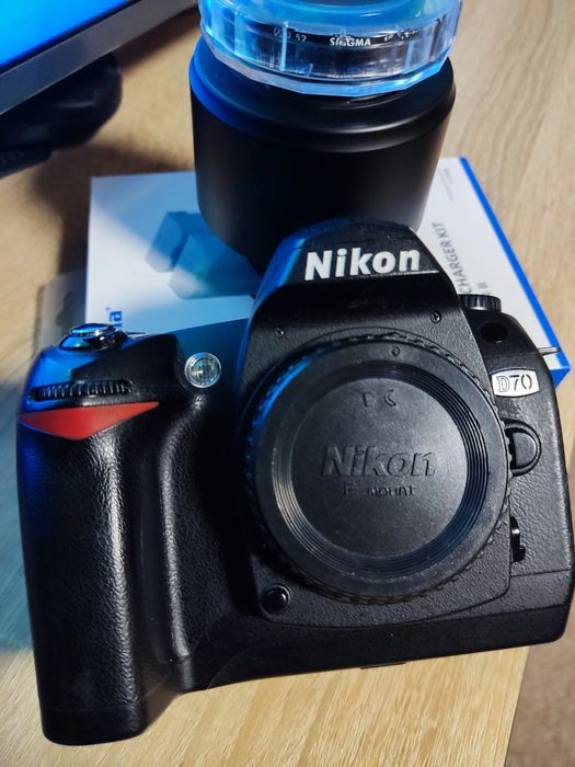 Nikon D70 +sigma 90/2.8