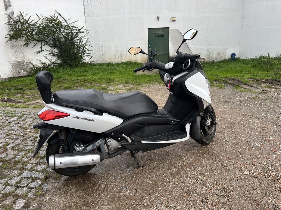 Yamaha X-Max 250 ABS