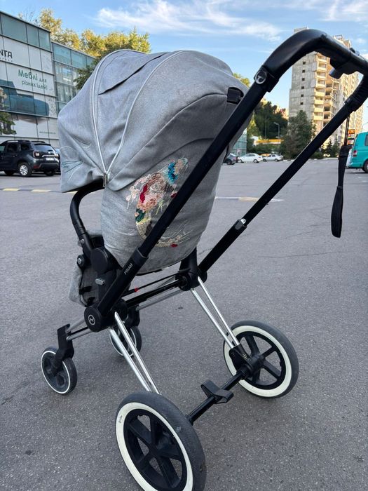 Продам Cybex Prime Koi  коляска  разом с Qloud Koi авто кресло люлька