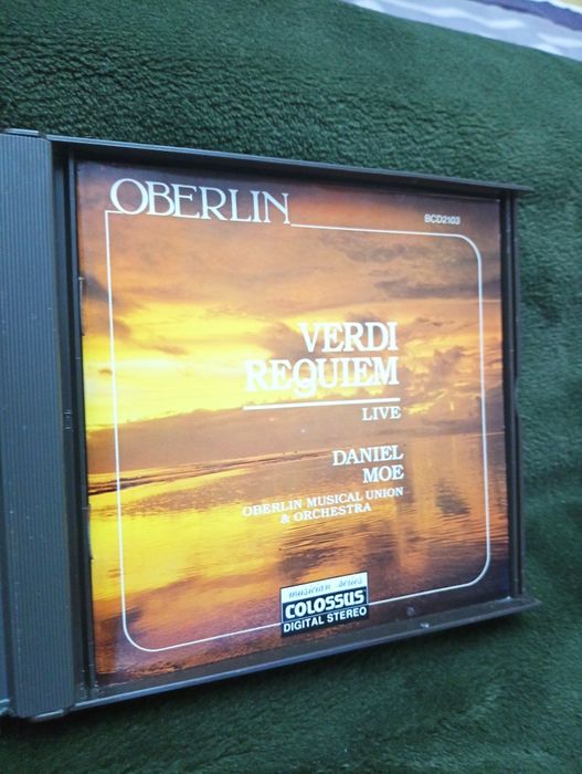 2x CD Oberlin Requiem" - Verdi; Daniel Moe, Oberlin Musical...RARO