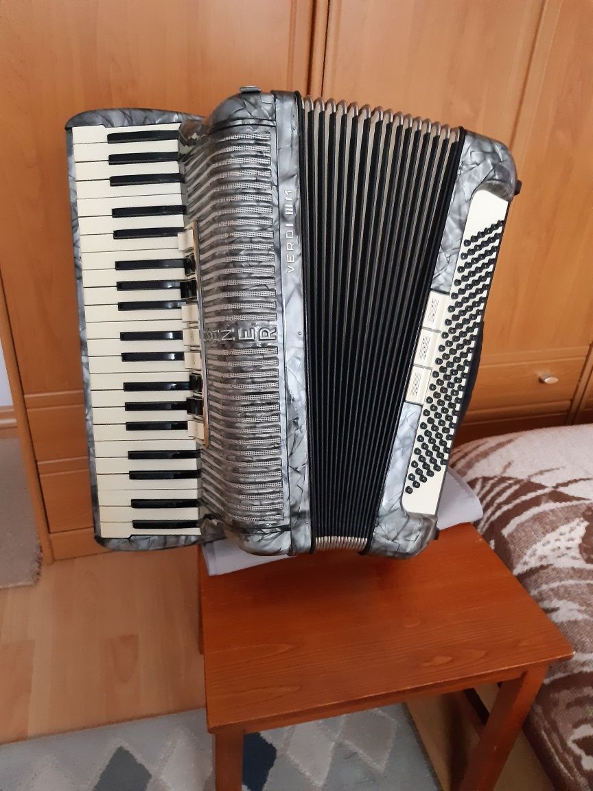 Akordeon Hohner Verdi III M