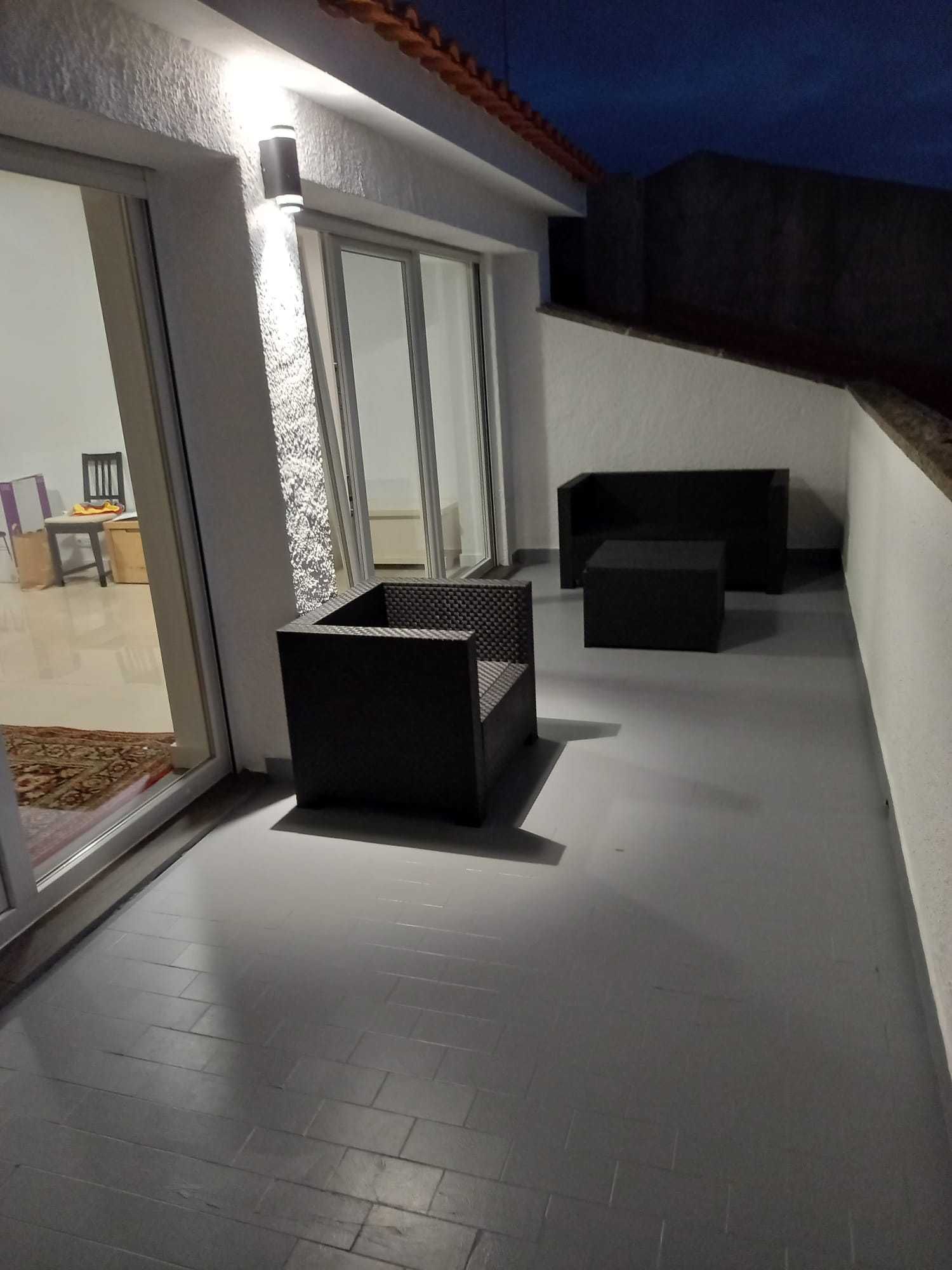 Penthouse em Cascais – Último Andar com 3 Terraços Privativos