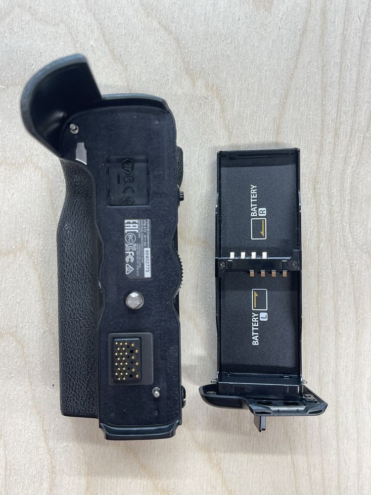 Fuji X-T2 Vertical Power Booster Grip VPB-XT2