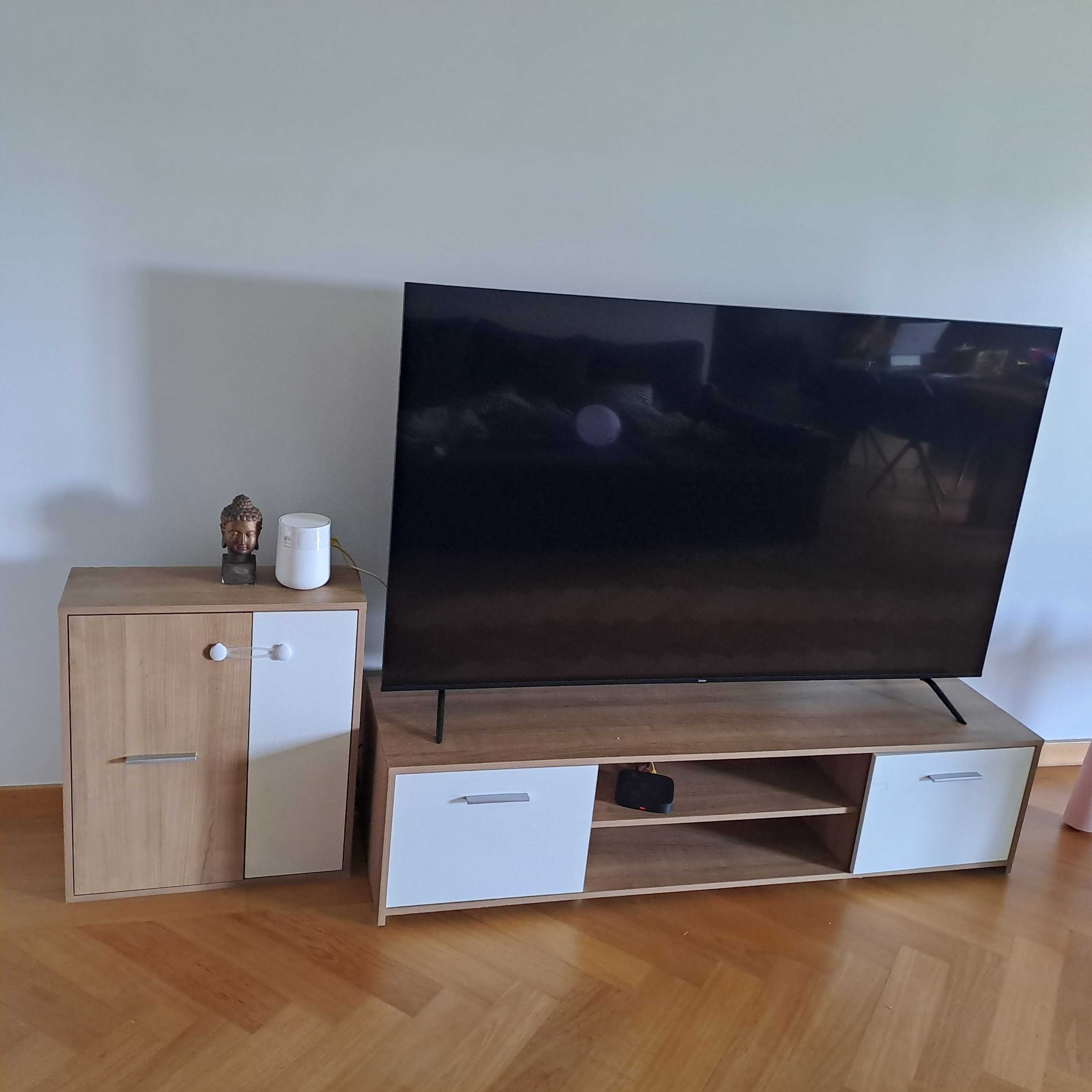 Movel de TV com modulo e prateleira
