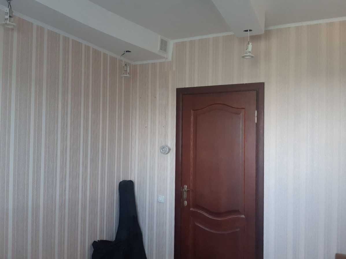 Продам 3х комнатную квартиру на крымской 84
