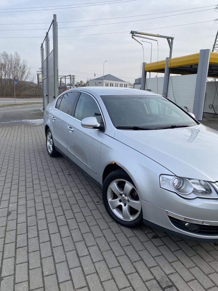 Volkswagen Passat  b6 2.0 TDI 140 KM