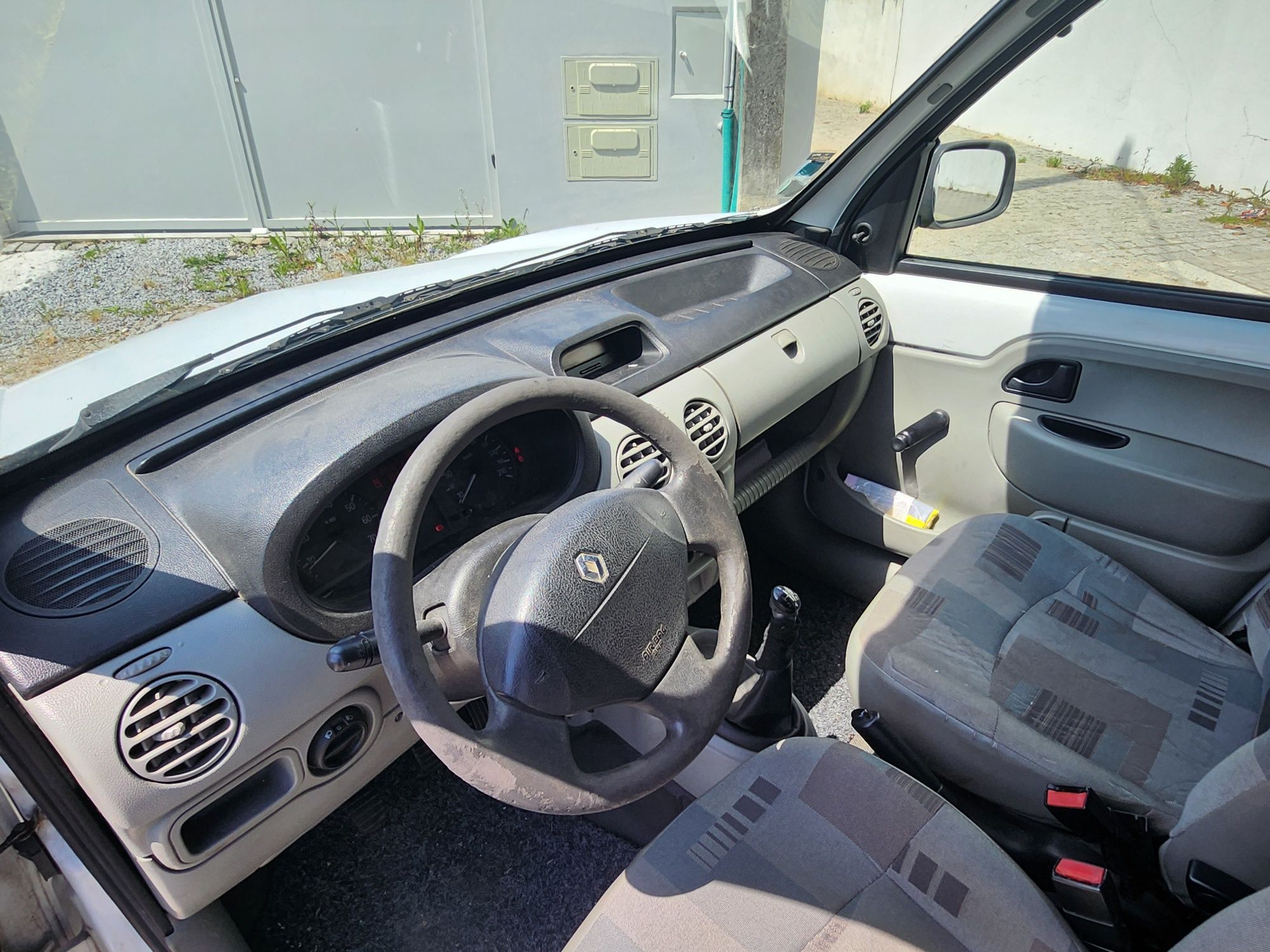 Renault  kangoo  dci 2006