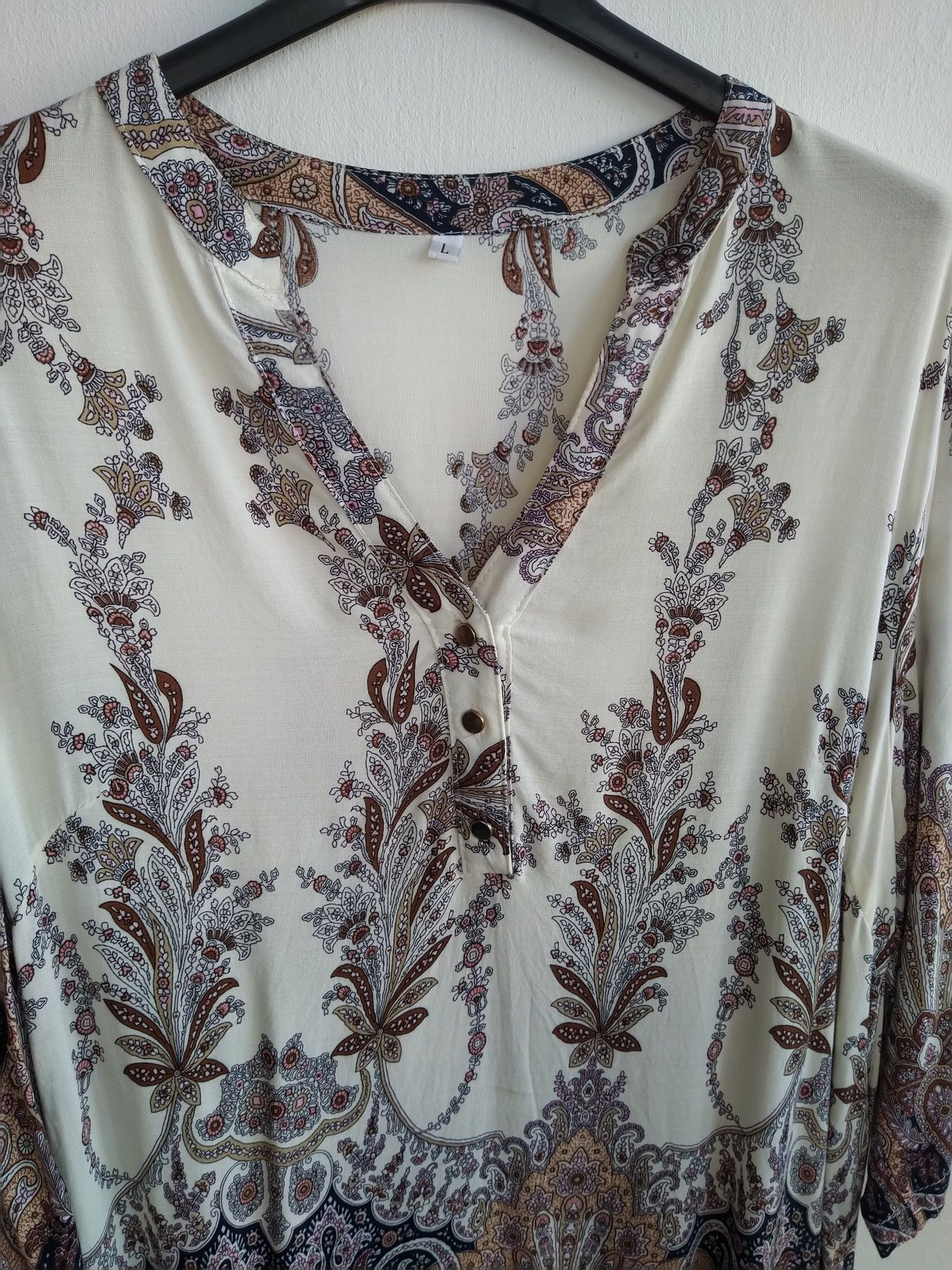 Blusa / túnica estilo étnico em tons creme e castanho - Tamanho L