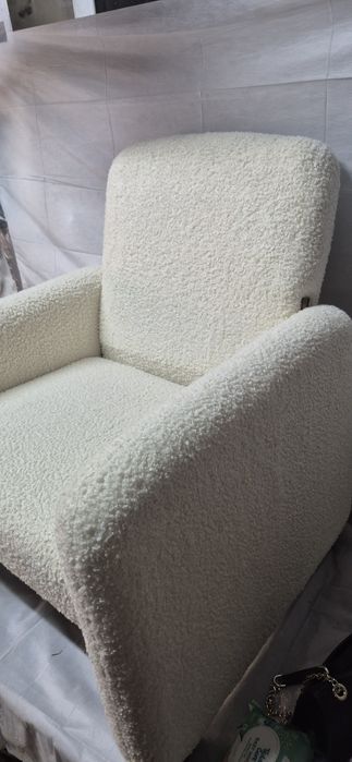 Fotel Bialy Puchowy Miękki Składany