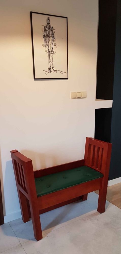 Komplet mebli do przedpokoju komoda