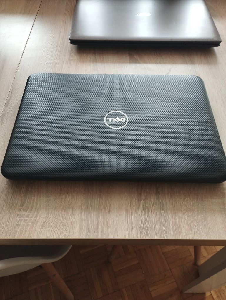 Dell 3521 Stan idealny