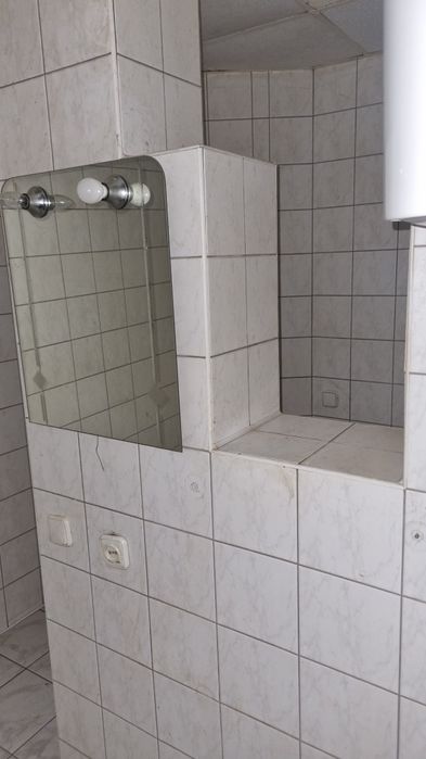 Продам  3 кімнатну квартиру центр окремий вхід 90 м.кв.