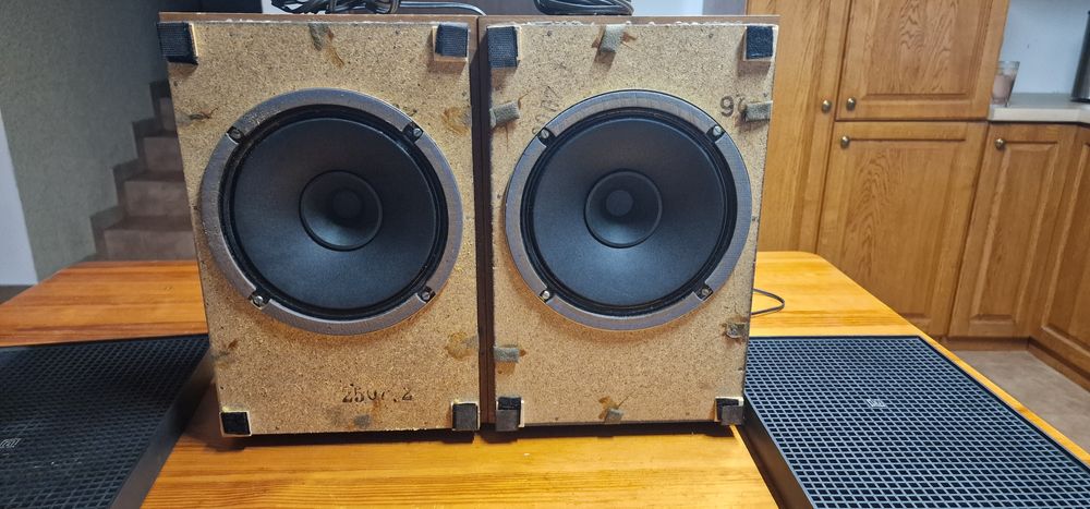 Głośniki Unitra Tonsil zg10 10w 8 ohm