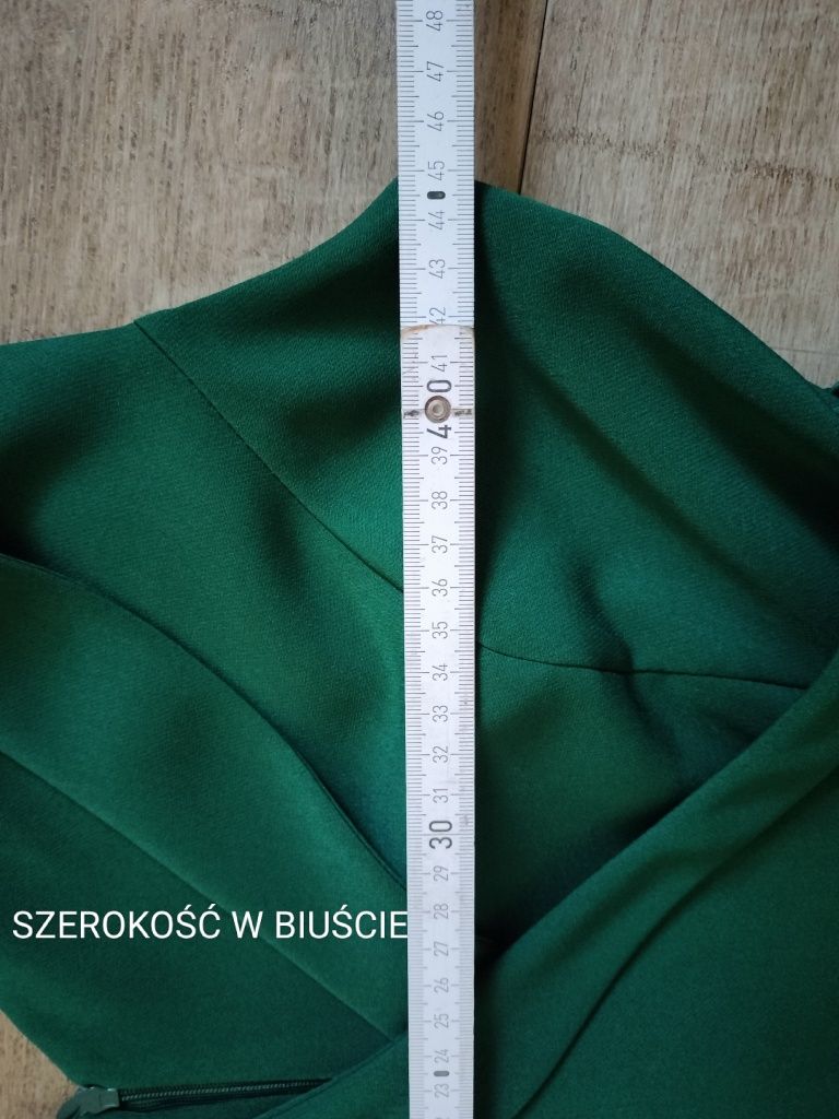 Śliczna sukienka