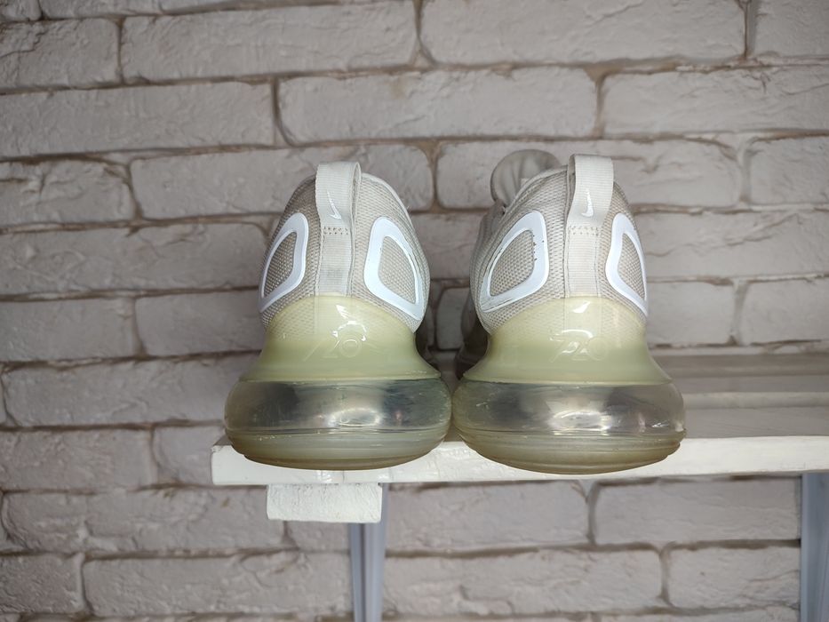 Nike air max 720 кросівки чоловічі оригінальні Англія 30.5см