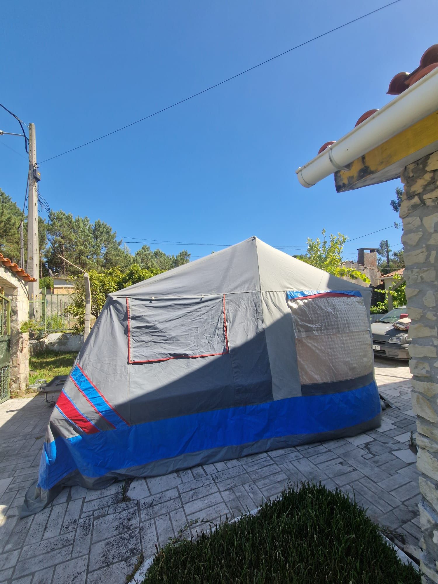 Atrelado tenda como novo