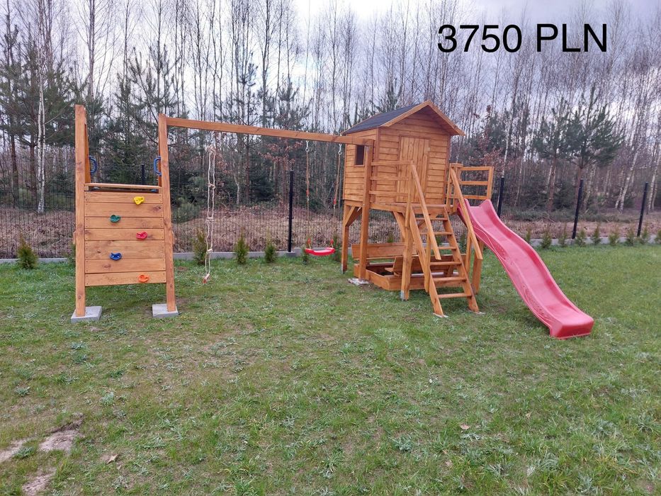 Nowy plac zabaw/ Domek dla dzieci/ Zjeżdżalnia/ Piaskownica/ Ślizg