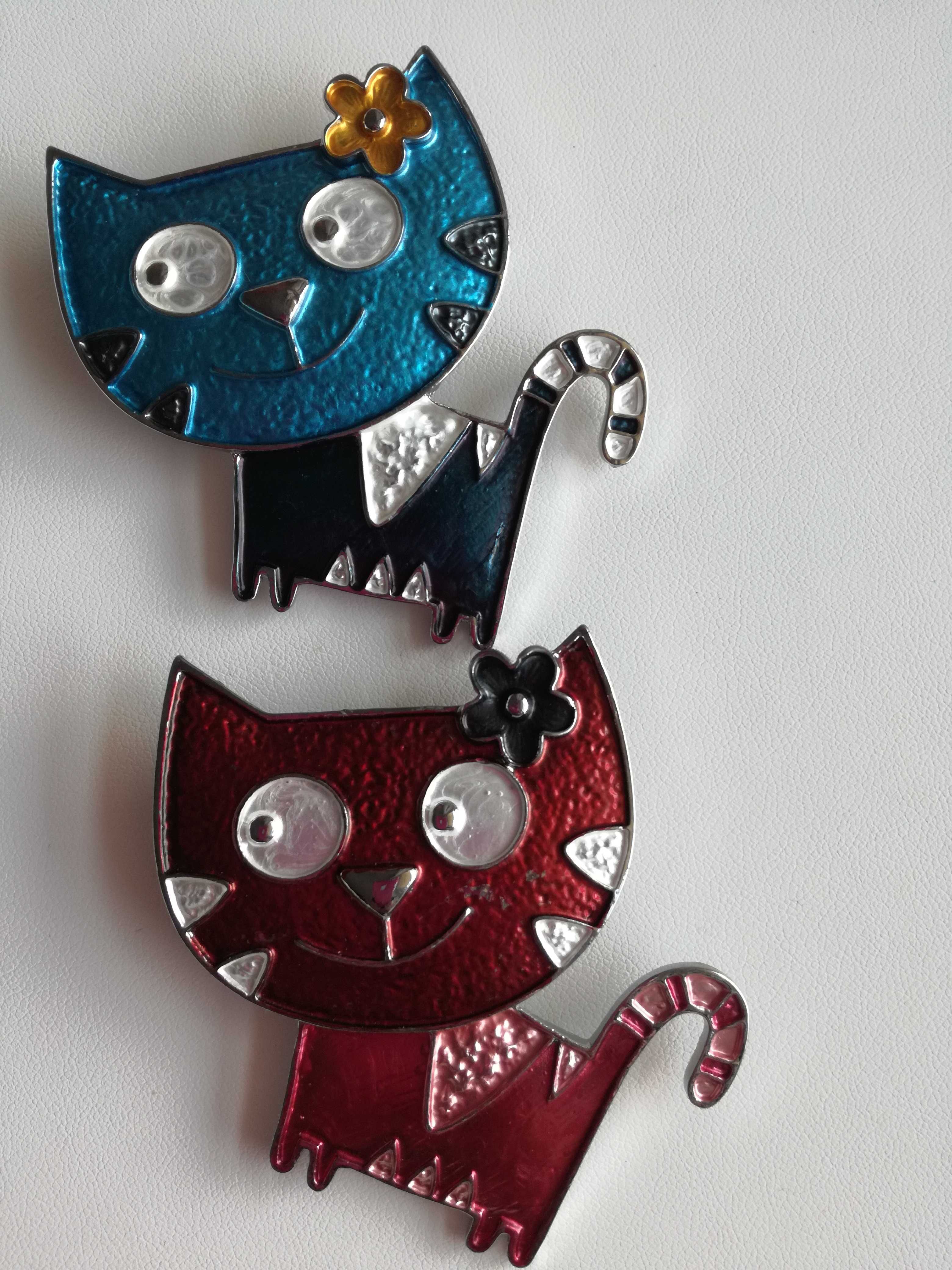 USA_BROSZKA/ZAWIESZKA_nieszablonowa biżuteria-satynowy kotek-niebieski