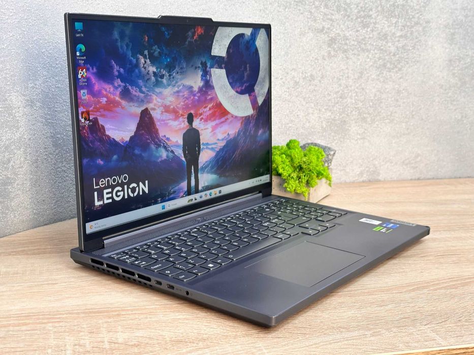 Ноутбук Lenovo Legion Slim 5 16 2.5K i5-12450H/16DDR5/512/RTX 4050 6gB