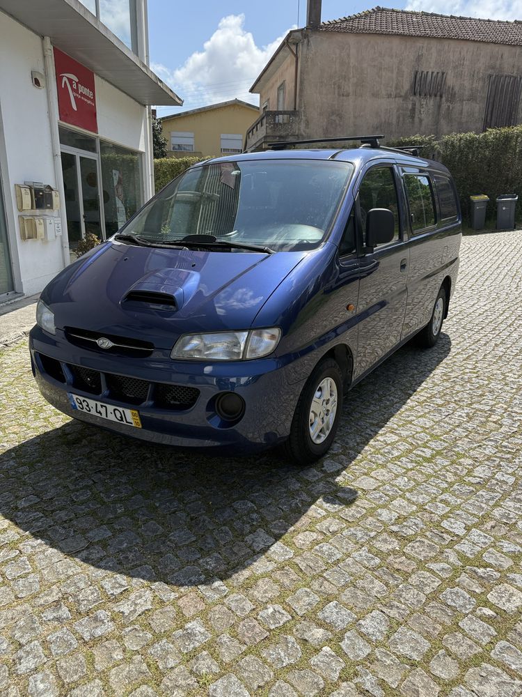 Hyundai H1 6Lugares + Carga