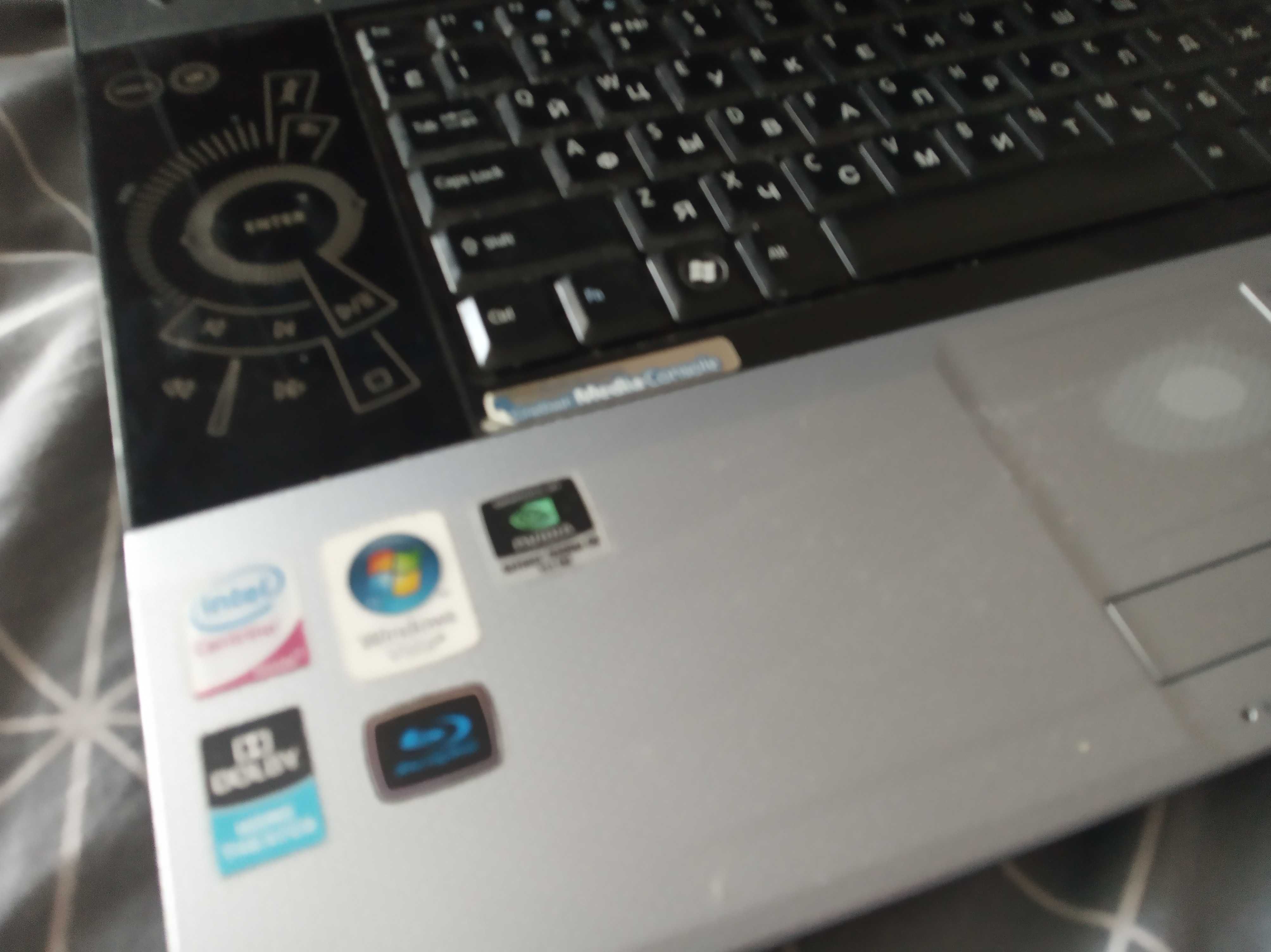 Ноутбук 18" Acer Aspire 8920G 4GbRAM 60GbSSD + 500GbHDD